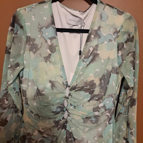 Significant Other Saria Printed Maxi Dress - Picture 3 of 7